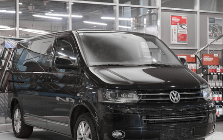 Volkswagen Multivan T5, 2012 год, 2 355 000 рублей, 3 фотография