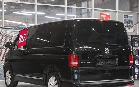 Volkswagen Multivan T5, 2012 год, 2 355 000 рублей, 4 фотография