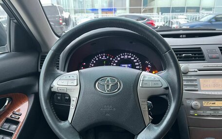 Toyota Camry, 2011 год, 999 000 рублей, 14 фотография