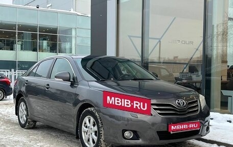 Toyota Camry, 2011 год, 999 000 рублей, 3 фотография