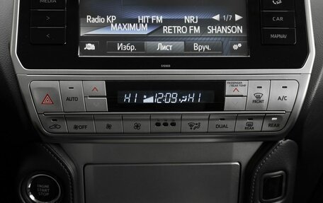 Toyota Land Cruiser Prado 150 рестайлинг 2, 2019 год, 5 370 000 рублей, 25 фотография