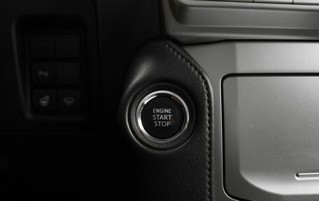 Toyota Land Cruiser Prado 150 рестайлинг 2, 2019 год, 5 370 000 рублей, 23 фотография