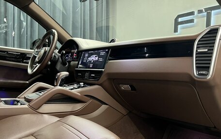 Porsche Cayenne III, 2018 год, 6 200 000 рублей, 24 фотография