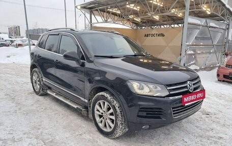Volkswagen Touareg III, 2010 год, 1 650 000 рублей, 2 фотография