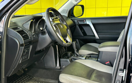 Toyota Land Cruiser Prado 150 рестайлинг 2, 2014 год, 3 299 000 рублей, 9 фотография