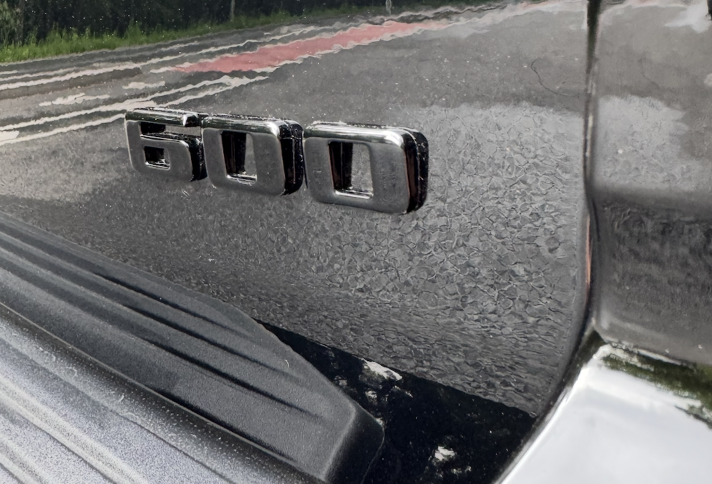 Cadillac Escalade V, 2025 год, 19 750 000 рублей, 12 фотография