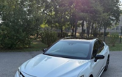 Toyota Camry, 2020 год, 3 100 000 рублей, 1 фотография