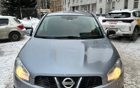 Nissan Qashqai, 2010 год, 870 000 рублей, 1 фотография