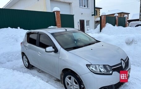 Renault Sandero II рестайлинг, 2014 год, 750 000 рублей, 2 фотография