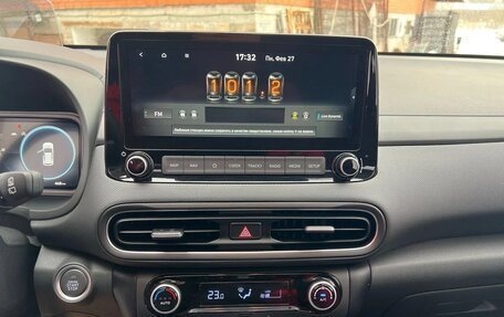 Hyundai Kona I, 2022 год, 1 995 000 рублей, 8 фотография