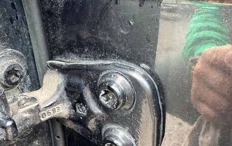 Land Rover Discovery III, 2008 год, 1 350 000 рублей, 34 фотография