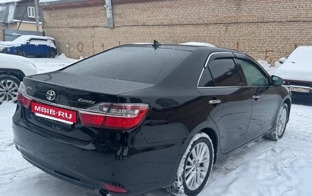 Toyota Camry, 2015 год, 1 870 000 рублей, 3 фотография