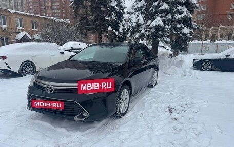 Toyota Camry, 2015 год, 1 870 000 рублей, 2 фотография