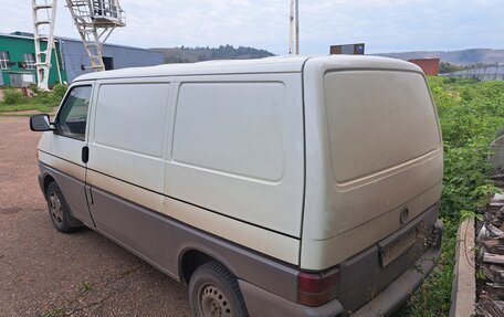 Volkswagen Transporter T4, 2000 год, 380 000 рублей, 3 фотография
