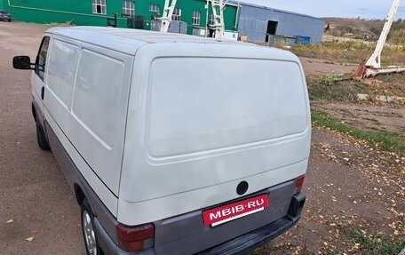 Volkswagen Transporter T4, 2000 год, 380 000 рублей, 4 фотография
