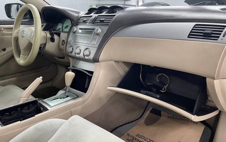 Toyota Camry Solara II, 2003 год, 650 000 рублей, 7 фотография