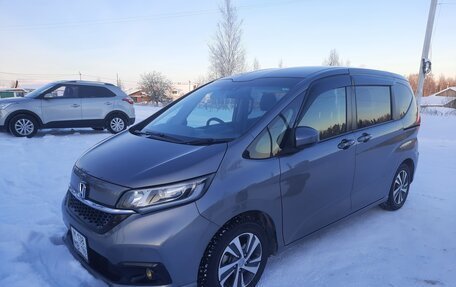 Honda Freed II, 2020 год, 2 200 000 рублей, 4 фотография