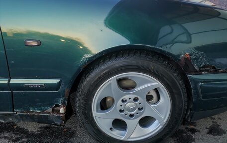 Mercedes-Benz E-Класс, 1997 год, 310 000 рублей, 5 фотография