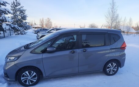 Honda Freed II, 2020 год, 2 200 000 рублей, 5 фотография