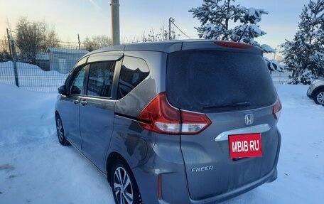 Honda Freed II, 2020 год, 2 200 000 рублей, 3 фотография
