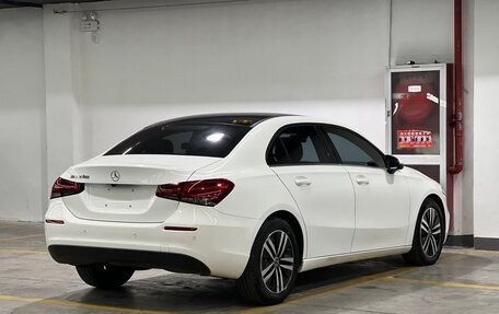 Mercedes-Benz A-Класс, 2021 год, 2 340 000 рублей, 5 фотография