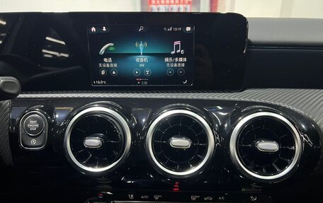 Mercedes-Benz A-Класс, 2021 год, 2 340 000 рублей, 10 фотография