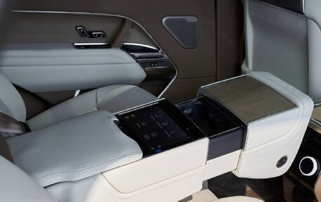 Land Rover Range Rover IV рестайлинг, 2025 год, 36 000 000 рублей, 25 фотография