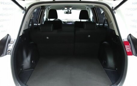 Toyota RAV4, 2016 год, 2 420 000 рублей, 9 фотография