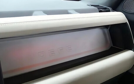 Land Rover Defender II, 2022 год, 8 750 000 рублей, 14 фотография