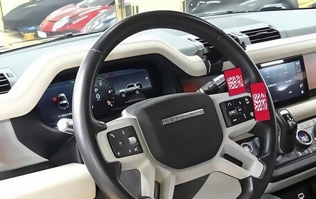 Land Rover Defender II, 2022 год, 8 750 000 рублей, 5 фотография