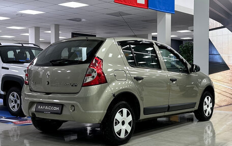 Renault Sandero I, 2011 год, 380 000 рублей, 2 фотография