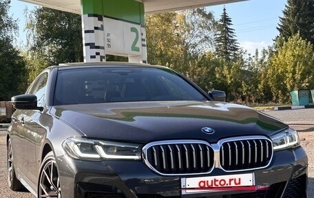BMW 5 серия, 2022 год, 5 650 000 рублей, 4 фотография