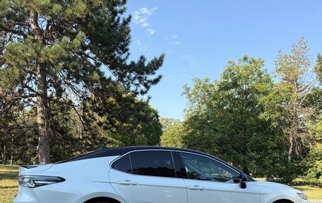 Toyota Camry, 2020 год, 3 100 000 рублей, 3 фотография