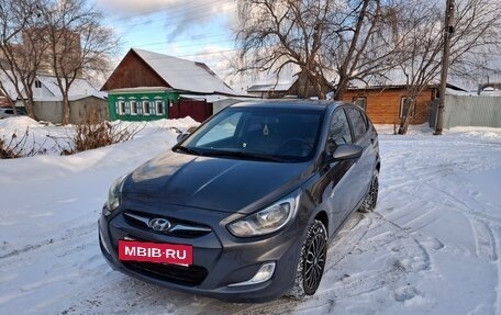 Hyundai Solaris II рестайлинг, 2012 год, 650 000 рублей, 9 фотография