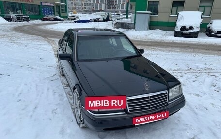 Mercedes-Benz C-Класс, 1994 год, 800 000 рублей, 8 фотография