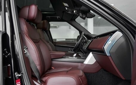 Land Rover Range Rover IV рестайлинг, 2025 год, 23 950 000 рублей, 6 фотография