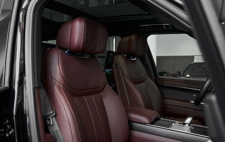 Land Rover Range Rover IV рестайлинг, 2025 год, 23 950 000 рублей, 7 фотография
