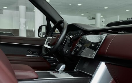 Land Rover Range Rover IV рестайлинг, 2025 год, 23 950 000 рублей, 8 фотография