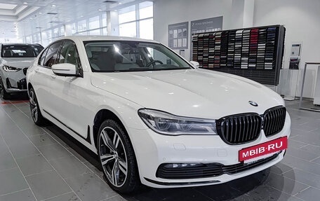 BMW 7 серия, 2017 год, 3 450 000 рублей, 3 фотография