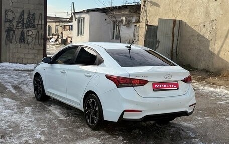 Hyundai Solaris II рестайлинг, 2019 год, 1 100 000 рублей, 1 фотография