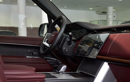 Land Rover Range Rover IV рестайлинг, 2025 год, 24 150 000 рублей, 9 фотография