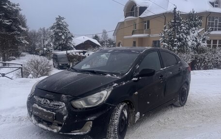 Hyundai Solaris II рестайлинг, 2012 год, 420 000 рублей, 1 фотография