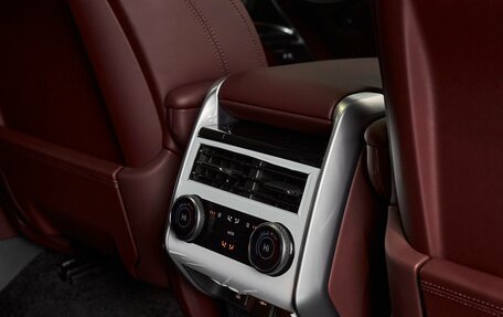 Land Rover Range Rover IV рестайлинг, 2025 год, 24 150 000 рублей, 21 фотография