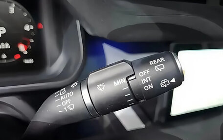 Land Rover Defender II, 2023 год, 9 500 000 рублей, 7 фотография