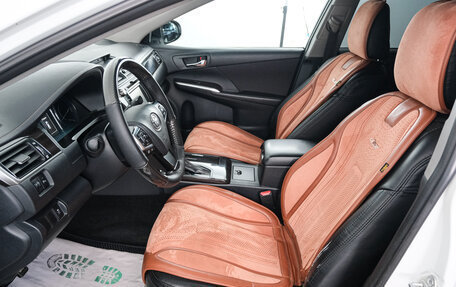 Toyota Camry, 2016 год, 1 899 000 рублей, 7 фотография