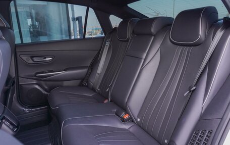 Toyota Crown, 2019 год, 3 570 000 рублей, 17 фотография