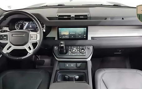 Land Rover Defender II, 2022 год, 9 380 000 рублей, 2 фотография