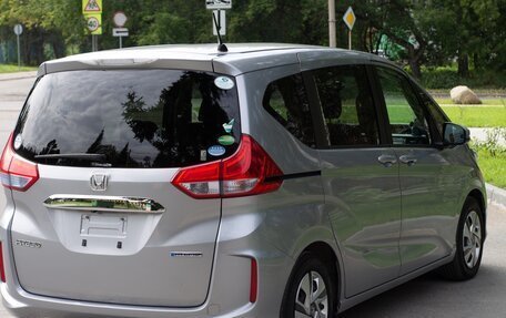 Honda Freed II, 2019 год, 1 555 000 рублей, 5 фотография