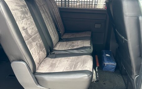 Volkswagen Caravelle T6 рестайлинг, 2018 год, 4 000 000 рублей, 7 фотография