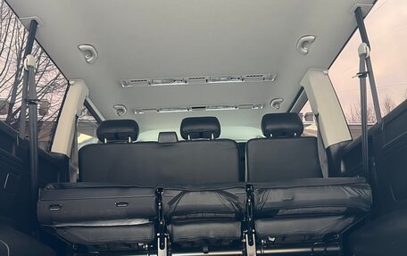 Volkswagen Caravelle T6 рестайлинг, 2018 год, 4 000 000 рублей, 10 фотография